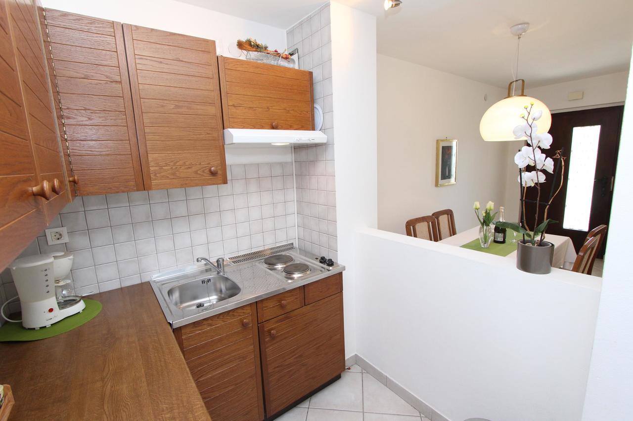 Apartment Irena Pula Zewnętrze zdjęcie